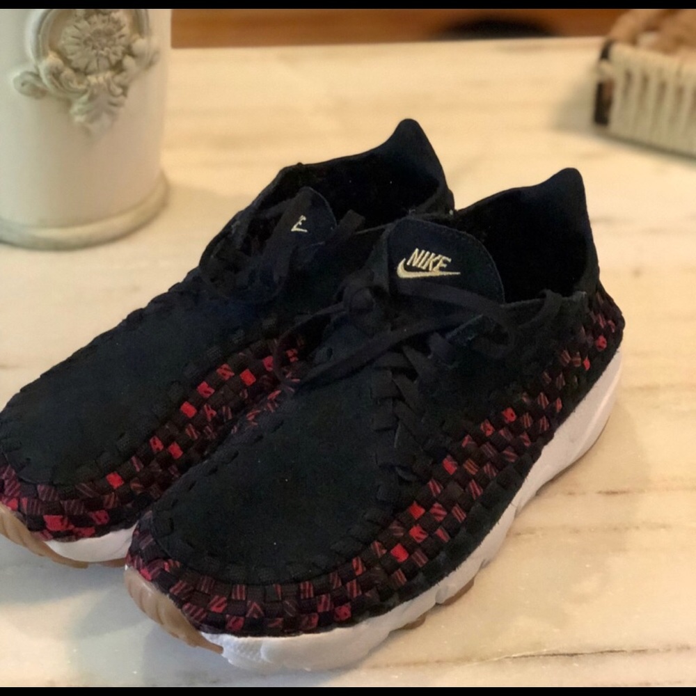 Nike air footscape